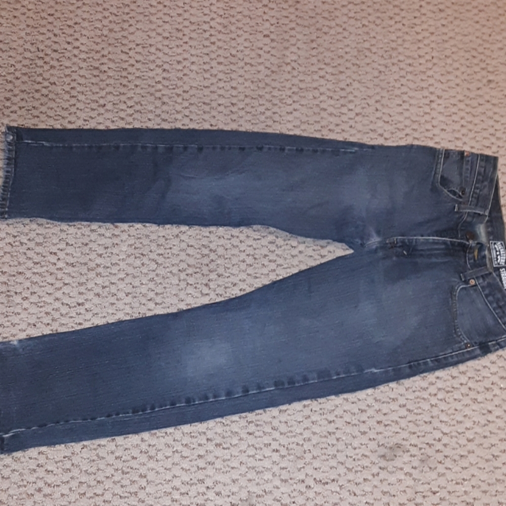 Levi Jean's